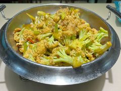 -老码头黑皮肘子锅包肉(赣水路店)