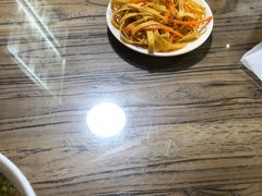 -陇上全荟兰州传统牛肉面(延吉路店)