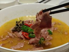 酸汤牛舌-阿明小菜·海鲜·上海菜(梅陇华理店)