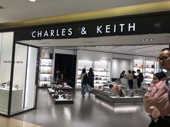 -CHARLES&KEITH(1234space店)