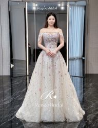 -Renee芮亦婚纱(原丽莎)