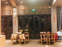 大堂-盐官日光域房车营地·有盐餐厅