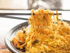 海鲜炒米面-台州老六海鲜面馆(上南总店)