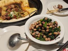 -咱屯子铁锅炖直营店(南湖大路店)