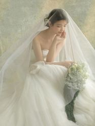 -樱花婚纱摄影
