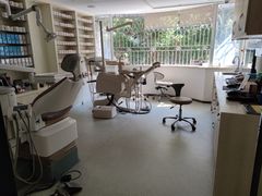 -耀光牙科(南园店)