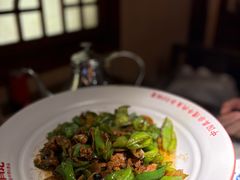 辣椒炒肉-肖记公安牛肉鱼杂馆·省级非物质文化遗产(崇仁路江滩直营店)