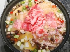 -烤路里·韩国品质自助烤肉(石路天虹4号店)