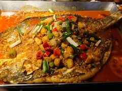 -鸣记脆皮烤鱼·海鲜烤鱼(亿合城店)