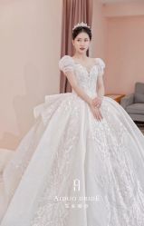 -艾朵婚纱