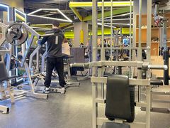 -贝菲特游泳健身(徐泾店)