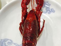 -虾弄弄海派小龙虾·牛羊蝎子火锅