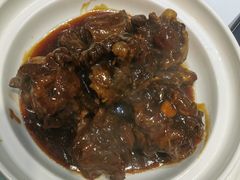 精品红烧牛尾-紫光园·烤鸭(吕家营店)