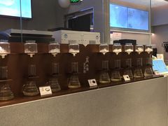 -喜茶(北京华贸购物中心店)