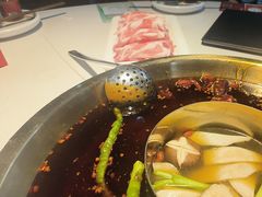 -二荆条·城市森林火锅旗舰店