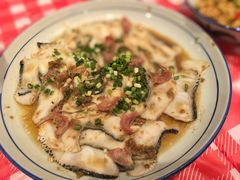 麒麟酱蒸鱼片-荆九爷爆炒桥头三嫩(云南北路店)