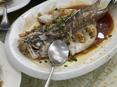 -鹏城人家海鲜酒家·23年老字号(较场尾店)