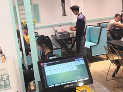 芝士肥牛鱼籽石锅拌饭-烤路里·韩国品质自助烤肉(石路天虹4号店)