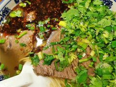 -嘻小北·兰州清汤牛肉面(太平洋森活天地店)