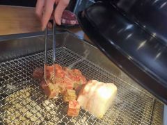 -肉甲韩国木炭烤肉(新壹街1店)
