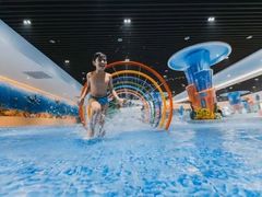 -海豚堡温泉水乐园