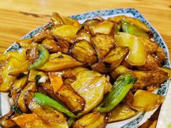 -山妹子铁锅炖