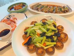 -沪华海鲜大酒楼(南汇店)