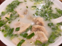 本帮肚肺汤-三两春(浦三路店)