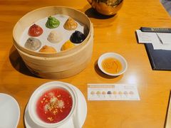 -乐忻皇朝(上海中心大厦店)