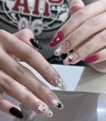 -桃色美甲沙龙