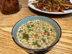 -牛八宝桂林米粉(八里庄店)