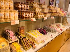 零售区-好利来(四季青店)