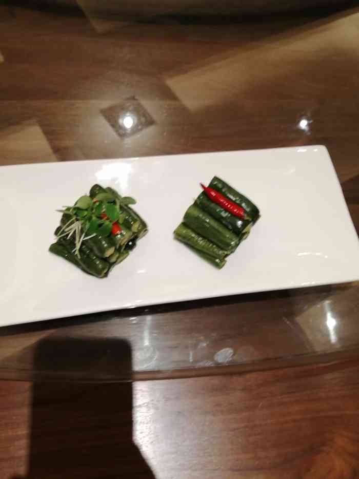 川商会馆-"[薄荷]环境: 会展中心里面,靠湖边,环."-大众点评移动版