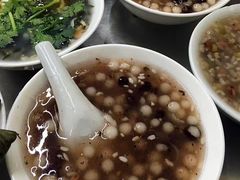 -芳婆糕团店(王府大街店)