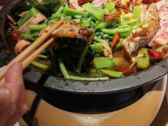 -鸣记脆皮烤鱼·海鲜烤鱼(三八广场店)
