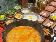 -银米·云南传统过桥米线(双廊黑金冠店)