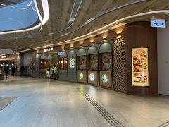 -东荟城名店仓