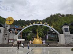 -墨江北回归线标志园