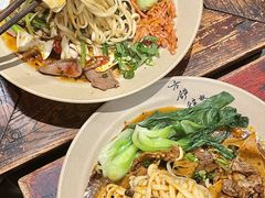 -方铲铲·成都板凳面(滨江银泰店)