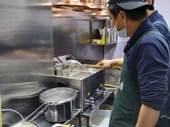 -老绍兴三味臭豆腐(奥林匹克购物广场店)