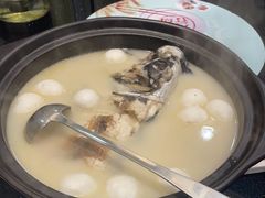 -香山湖家家宴(中山陵店)