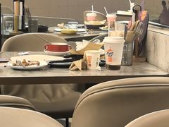 -必胜客(仲盛世界商城店)