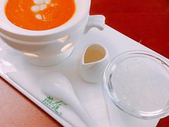 -燕庭·纯燕窝·甜品下午茶(南京西路店)