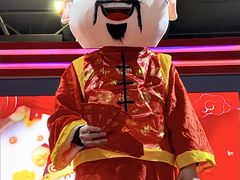 -嗨翻Hi-Fun竞技主题乐园·蹦床亲子生日轰趴(国光1937店)