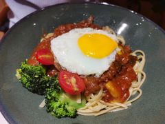 鲜茄牛肉酱煎蛋伴意粉-森Some Fusion(荔湾店)