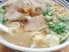 -鑫花溪牛肉米粉(凤凰街创始总店)