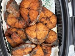 -连鹭海鲜·海肠捞饭·海胆饭(星海店)