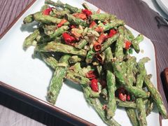 -孙家外婆•长春地标美食新名片(吾悦广场店)