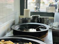 -黄阿姨锅贴大王(万航渡路店)