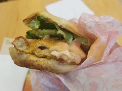 爆浆芝士鸡皇堡-德克士(白银路店)